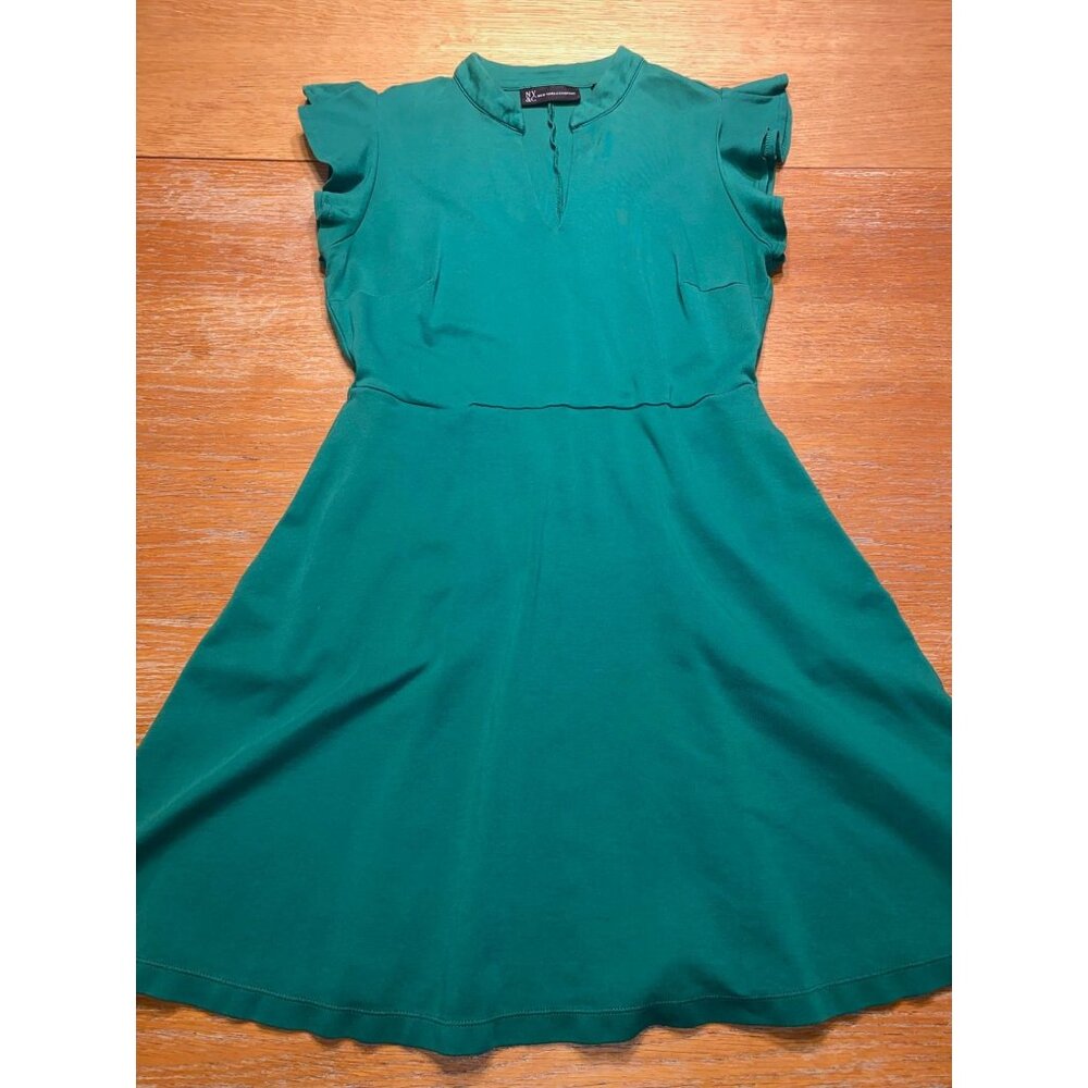 Green Sheath Dress With Ruffled Sleeves & Keyhole Neckline